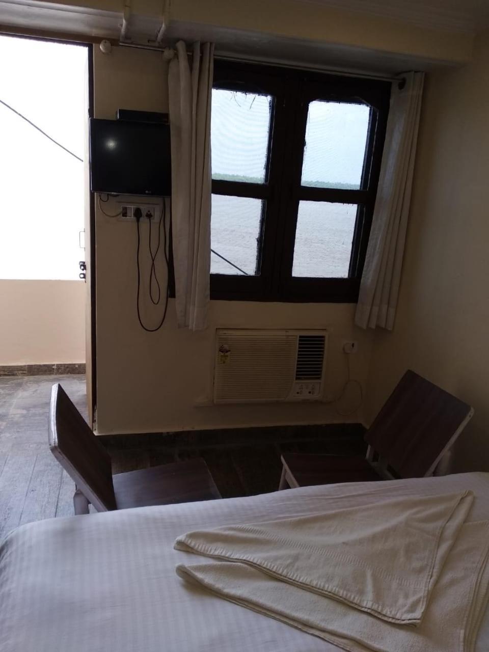 瓦拉纳西 阿吉旅馆酒店 外观 照片