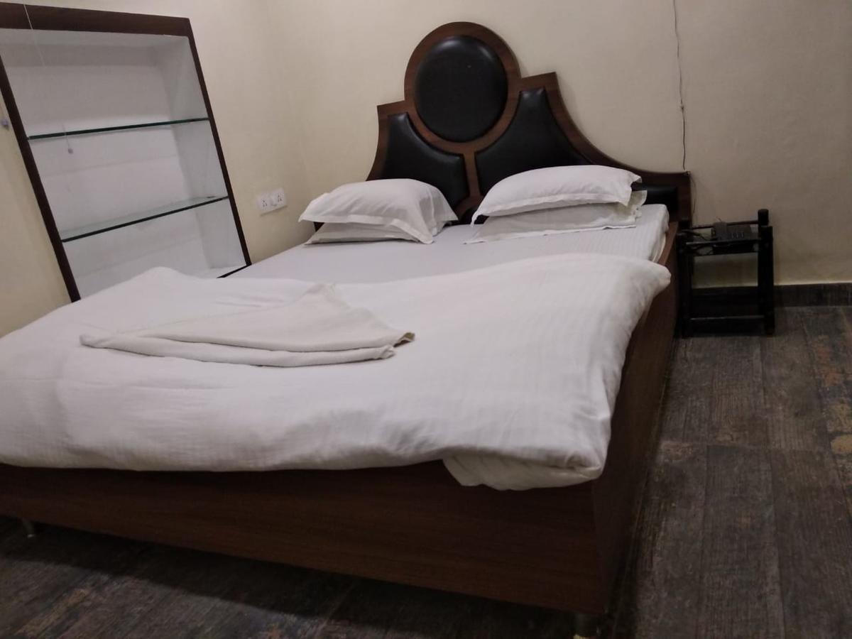 瓦拉纳西 阿吉旅馆酒店 外观 照片